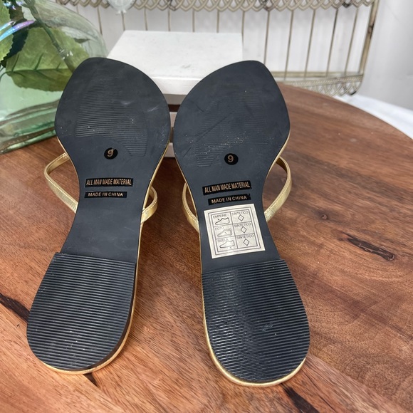 Agape Womens Slide thong sandals size9. - Picture 8 of 8